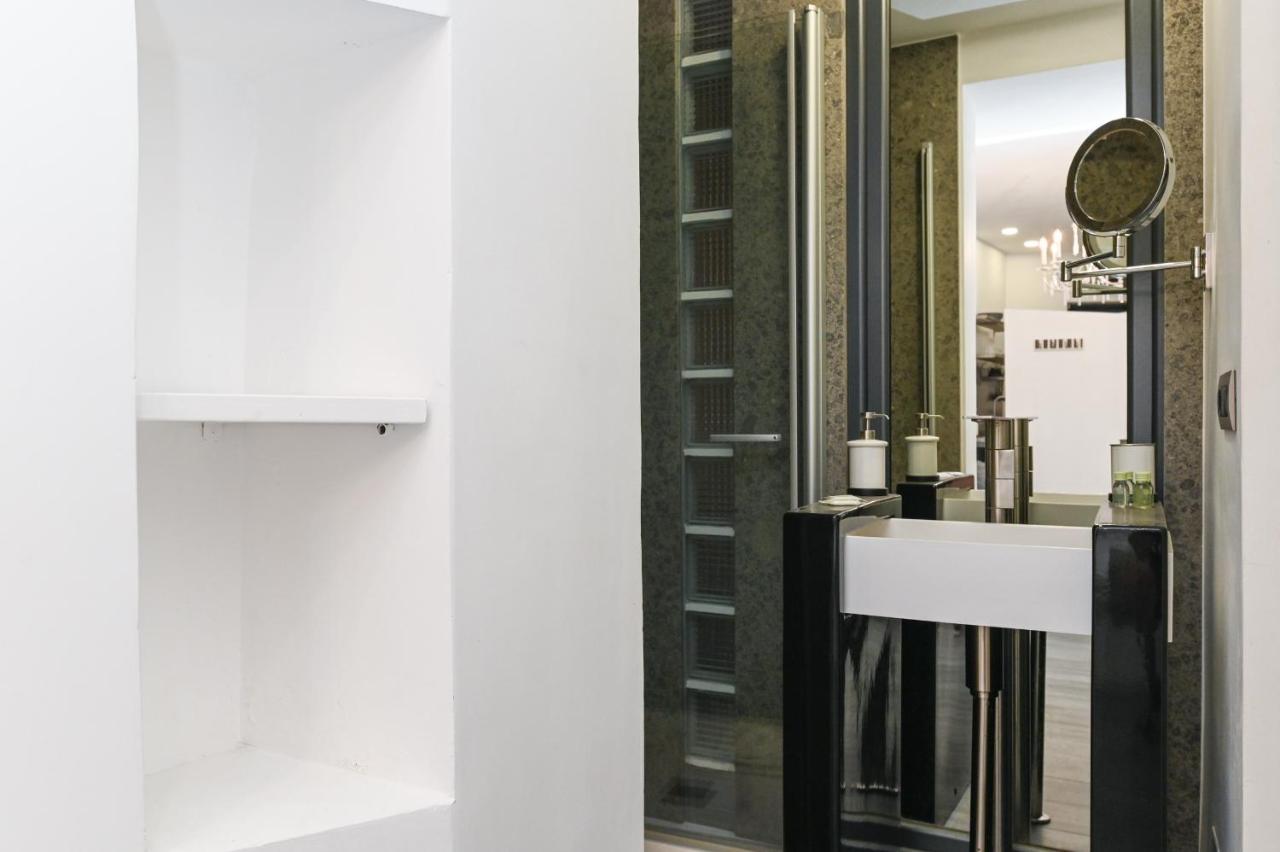 The Essential Trastevere Design Studio Roma Exterior foto